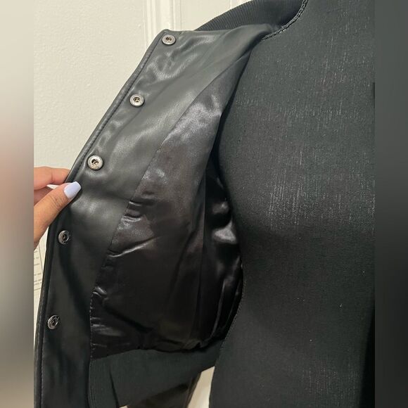 Fashion nova Jorja bomber jacket in size large black - Picture 11 of 12